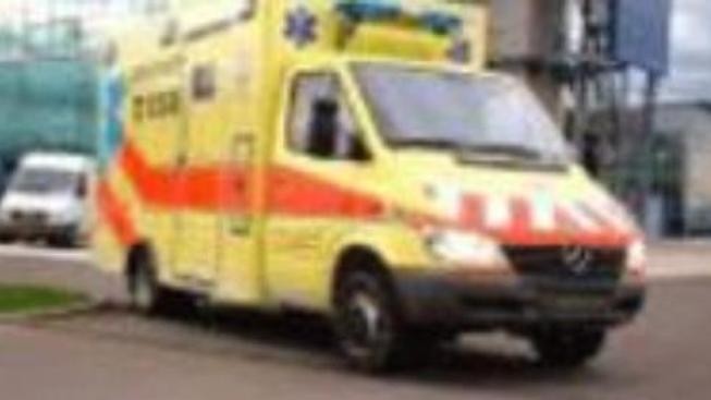 Při nehodě sanitky na Ostravsku zemřeli dva lidé