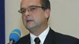 Největší mecenáš TOP 09 chce od státu miliony