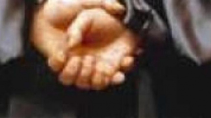 Soudci odmítají snížení vlastních platů