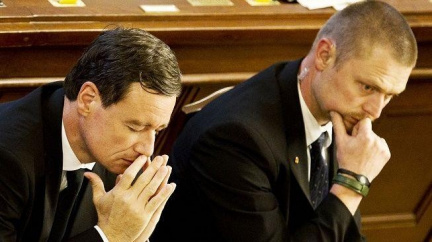 Za únik Rathových fotografií z vězení může praporčík Vězeňské služby