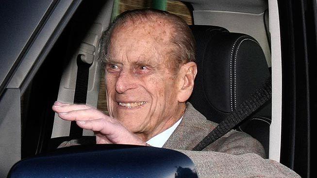 Princ Philip (90) byl propuštěn z nemocnice