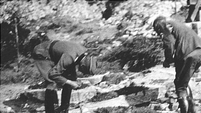 Lidice po 70 letech od masakru poprvé navštívil německý prezident