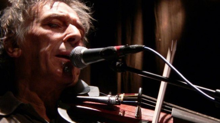 Trutnovský festival oznamuje další hvězdu. Bude jí John Cale