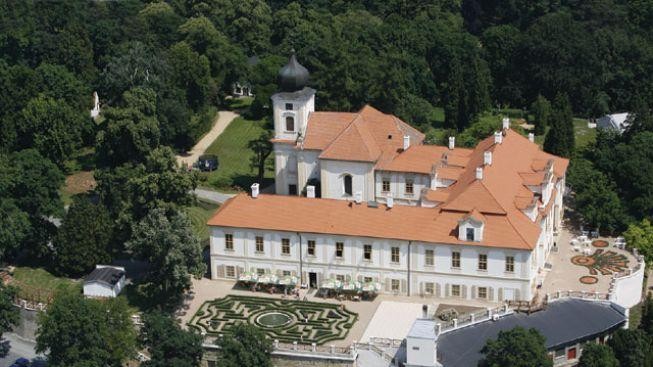 Zámek Loučeň v létě očekává půlmiliontého návštěvníka