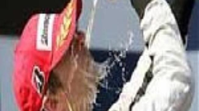 Button nadále vládne F1, vyhrál i v Turecku