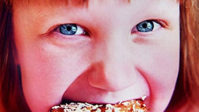 Podle stomatologů vzniká 85 % zubního kazu v mezizubních prostorech