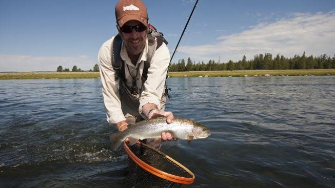 Do Jizerských hor se vracejí pstruzi