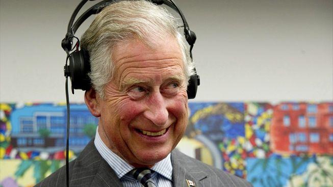 Princ Charles si zakoketoval s gramofony. Nová DJská superstar?