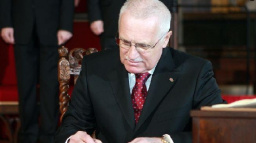 Václav Klaus varuje: Zásahy státu do energetiky nejsou dobré