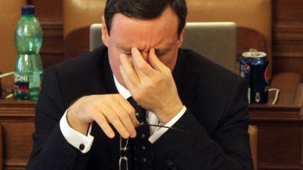 Rathův otec: Davidovy miliony jsou moje