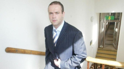 Dražbě majetku uprchlého mafiána Krejčíře nic nebrání, rozhodl soud