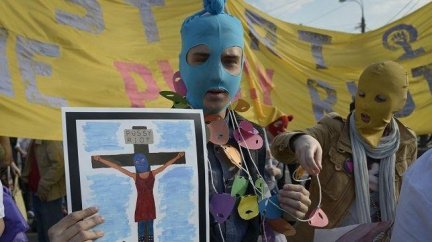 Vězněná punkerka z Pussy Riot začala držet ve vězení hladovku