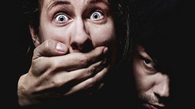 Odvolací soud zmírnil trest za znásilnění dívky. Projevil dostatečnou lítost