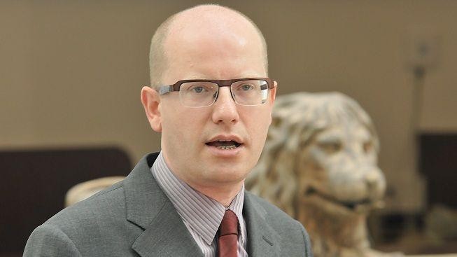 Sobotka převzal žádost o vydání Ratha