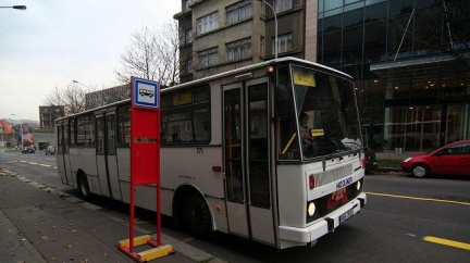 Stáří autobusů v Česku stouplo na 14,56 roku