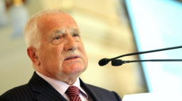 Prezident Klaus jmenuje Fialu do funkce ministra školství 