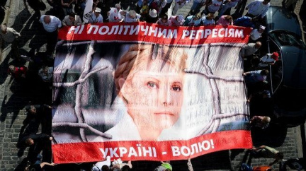 Ukrajina kvůli Tymošenkové čelí bojkotu Eura i summitu na Krymu