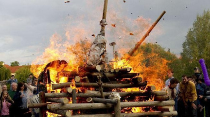 Poslední dubnová noc patří tradičně pálení čarodějnic