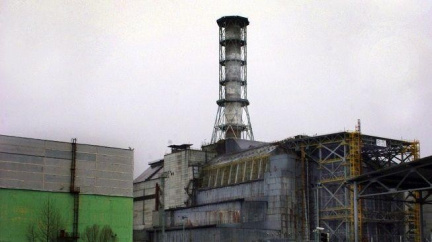 Zmrtvýchstání Černobylu. Začala oprava bloku havarovaného v roce 1986