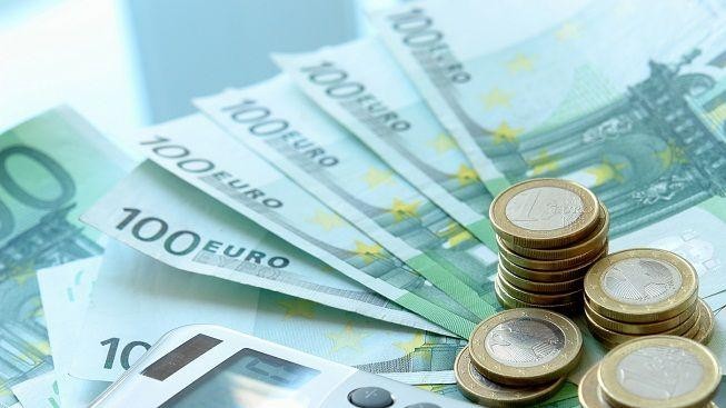 76 procent Čechů stále odmítá euro