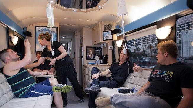 Kocovinové nebe aneb doktor, který nabízí záchranu z pekla