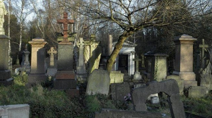 Kontroverzní nařízení: Radnice zakázala vaření na městských hřbitovech