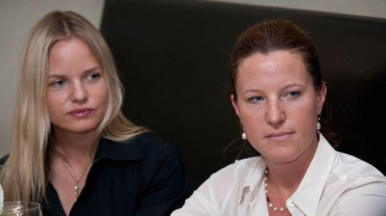 Peake vytahuje eso z rukávu. Sehnala dostatek poslanců