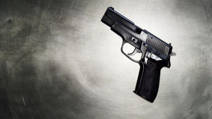 Po noční střelbě v Praze Libni zůstal jeden těžce zraněný muž