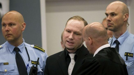 Breivik: Sebevražda? Zvažoval jsem ji, ale rozhodl jsem se dál bojovat