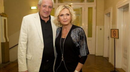 Vondráčková zaplatí pokutu za "černý" přístřešek na auto