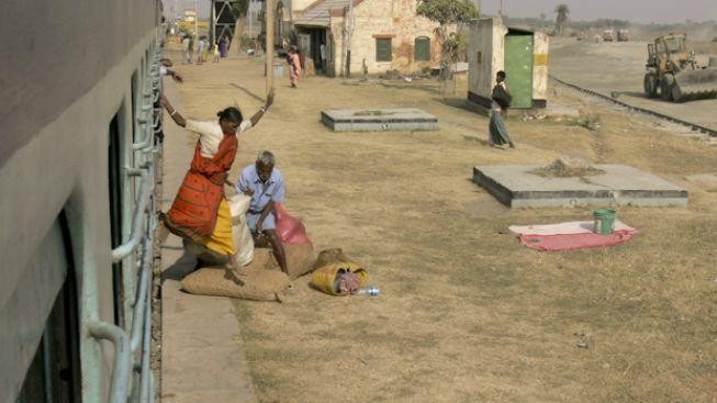 Na cestách s Indian Railways: Dobrodružství začíná již na nádraží!
