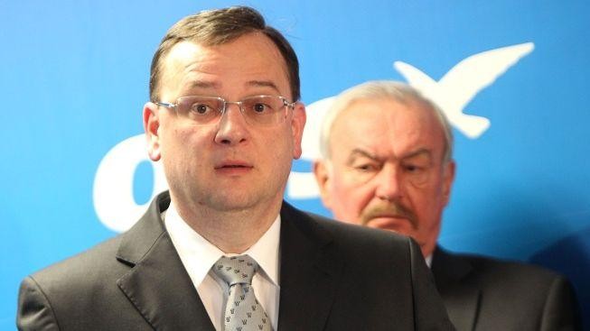 Nečas čeká odpovědnost Vondry v případě odsouzení podřízených