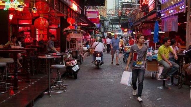 Stehýnko nebo křidýlko? Sexuální turistika včera, dnes a...