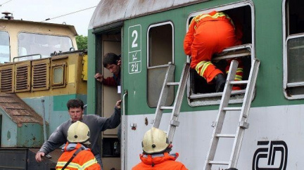Neštěstí na trati. Vlak zabil člověka