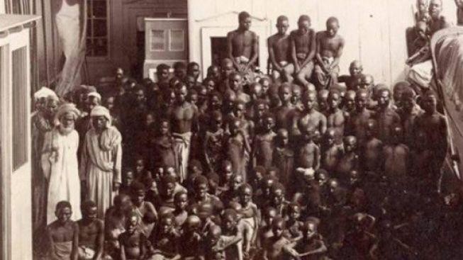 Archeologové nalezli na ostrově v Atlantiku hroby 5 000 otroků!