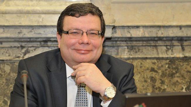 Vondra: Nebudeme tahat názvy "přebytečných" ministerstev z kloubouku!