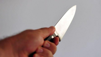 Lupič s nožem přepadl obchod v Prostějově a odjel na dámském kole