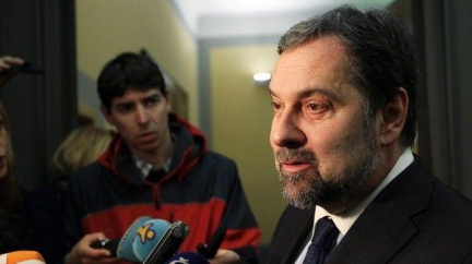 John byl vyzván k odchodu z čela VV. Jak se zachová?