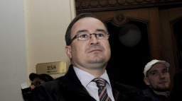 Neonacisté se chystají pochodovat Chanovem, policie se připravuje k zásahu
