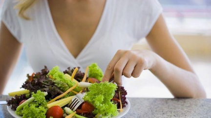 Ženské stravovací zvyky jsou zdravější než mužské