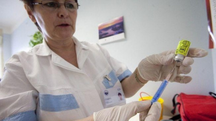 Očkování proti chřipce neletí. Lidé podceňuji sílu nemoci, shodují se lékaři