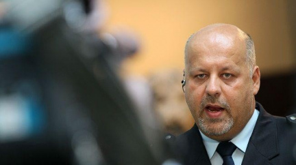 Vůbec jsem ten den nebyl v Praze, rozporuje Lessy obvinění od inspekce