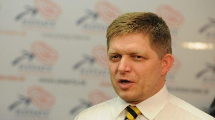 Nepřizpůsobiví Slováci budou dostávat potraviny, ne peníze