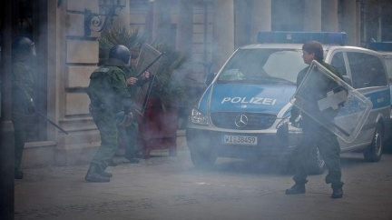 Demonstrace proti kapitalismu ve Frankfurtu: 465 lidí zatčeno