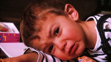 Ztracený čtyřletý chlapec přežil 30 hodin bez jídla a pití uprostřed hor