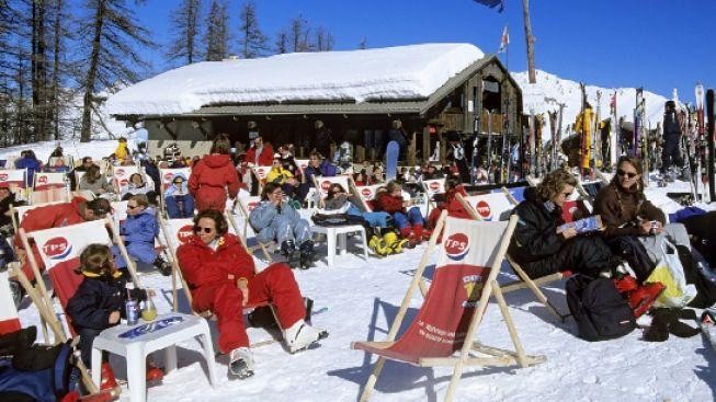 Češi letos jezdili lyžovat na kratší dobu