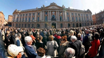 Vrah z Toulouse je na internetu populární skoro jako Muhammad Ali!