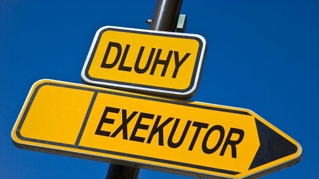 Exekutora Jozefa Višvadera, který zpronevěřil 80 milionů, chytili na útěku 