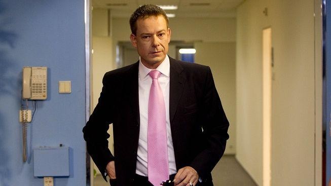 Podezřelý exekutor měl jít před 6 lety do vězení, pomohl mu bývalý ministr Němec