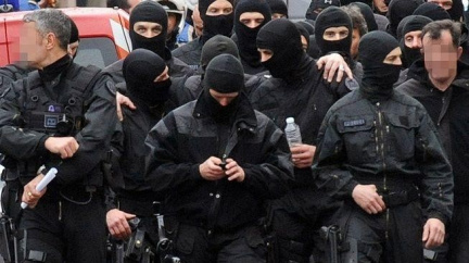 Drama v Toulouse skončilo! Policie extrémistu zneškodnila